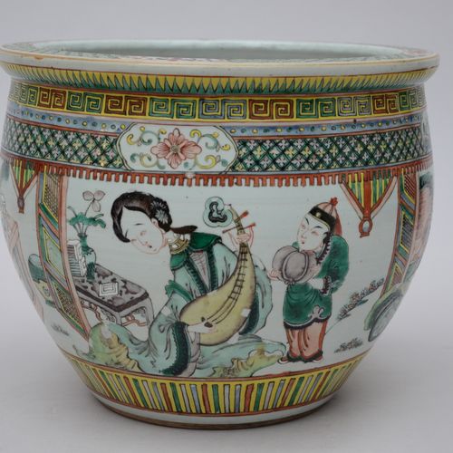 Null Aquarium en porcelaine de Chine famille verte 'dames', 19ième siècle (h25 x&hellip;