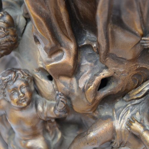 Null Une vierge en bronze 'anges', fin 19ième siècle (h45cm) (*)