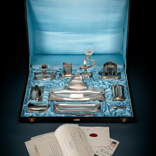 Null Art Deco writing set in casket, 1920s, eleven pieces, metal, silver plated,&hellip;