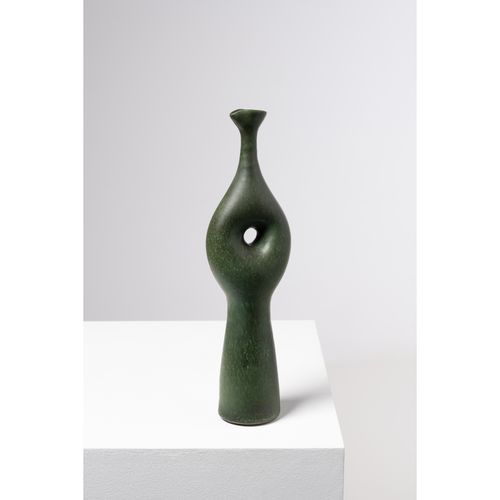 Null Suzanne Ramié (1905-1974) et Atelier Madoura (XXe)

Vase

Céramique émaillé&hellip;