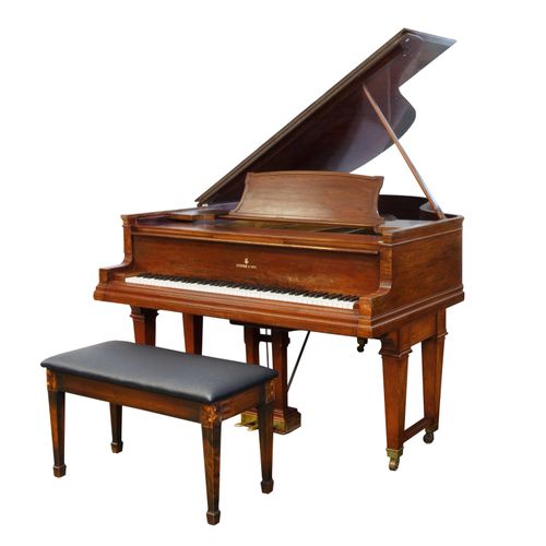 ANTIQUE STEINWAY AND SONS GRAND PIANO AND BENCH un antiguo piano de cola Steinwa&hellip;