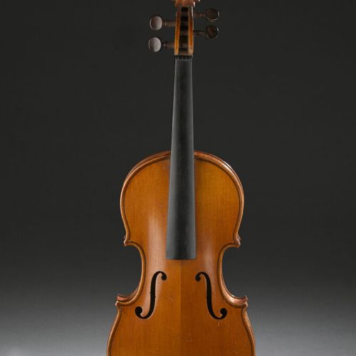Null Violino da studente non tagliato.
(Danni).
360 mm.

Fine XIX - inizio XX se&hellip;