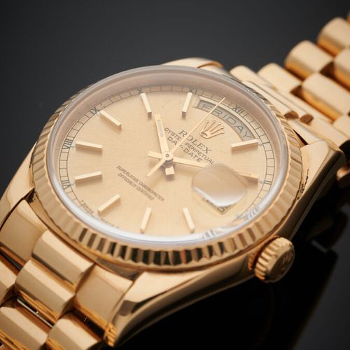 Null ROLEX 

BRACELET WATCH model "Oyster Perpetual Day Date" in yellow gold (75&hellip;