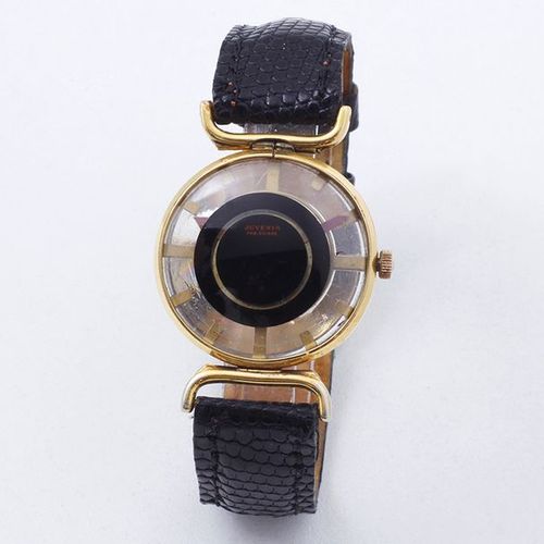 Null JUVENIA
Montre bracelet en métal plaqué or 20 microns, cadran noir avec ind&hellip;