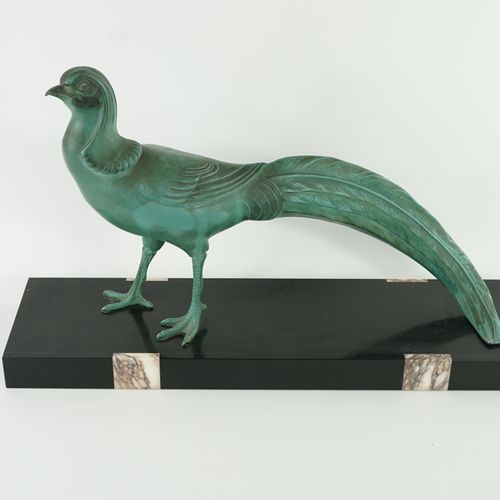 Null Gilded pheasant in bronze, art deco style, marble base

Dimensions : 32x55 &hellip;