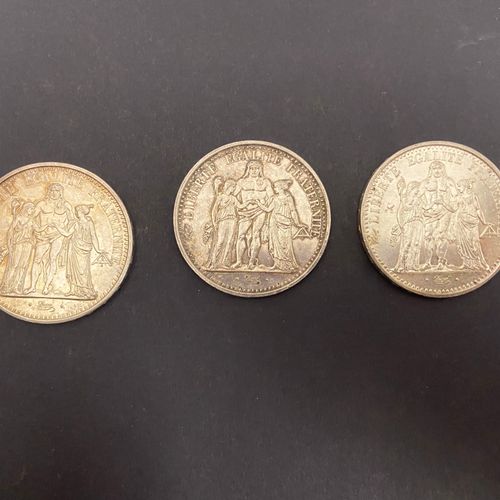 Null 3 pièces de 10 Francs en argent. Type Hercule. 1965 - 1967 (2)