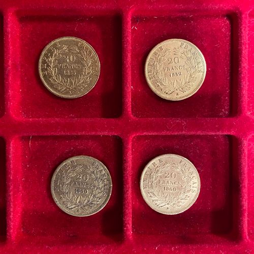 Null 4 pièces de 20 Francs en or. Type Napoléon III non lauré. 1855 A - 1859 A -&hellip;
