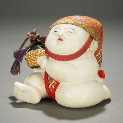 Gosho-ningyo (Palace Doll) with Zukin Cap and Box, Showa Era 4" (10 cm.) The Gos&hellip;
