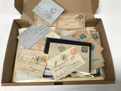 TIMBRES, CARTES POSTALES ET VIEUX PAPIERS