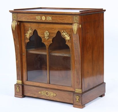 GRANDE VENTE DE MOBILIER CLASSIQUE CATALOGUEE, OBJETS D'ART,  BIJOUX, TABLEAUX, FOURRURES, FAIENCES