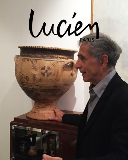 ART GREC, Collection Michel Meignan. Importante réunion de vases, coupes, amphore, jarres…