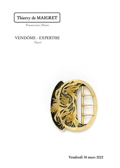 Bijoux - Montres - Orfèvrerie - Objets de vitrine - Mode