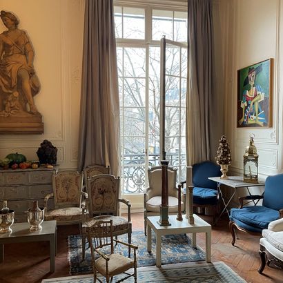 FURNITURE OF A PARISIAN APARTMENT IN THE 16TH ARRONDISSEMENT AND TO VARIOUS