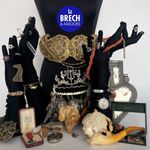 BIJOUX PRECIEUX ET OBJETS DE VITRINE - Collection de pipes et bijoux ethniques 