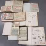 timbres-poste, livres anciens et modernes, cartes postales, vieux papiers