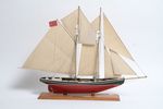 Model collections - Model ships - Model boxes to build - Bugatti 35 art collection - Star Wars ships and characters - Paintings