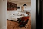 Mobilier design meublant la demeure d'un amateur en Occitanie