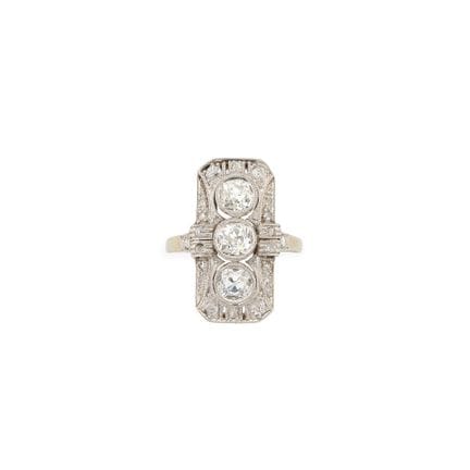 Work from the 1920s–1930s
Ring with an oblong octa