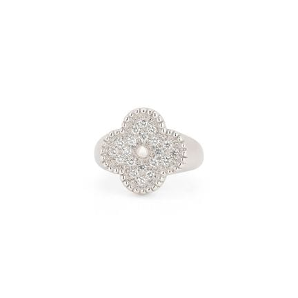 *VAN CLEEF &amp; ARPELS, “Alhambra” Collection
750