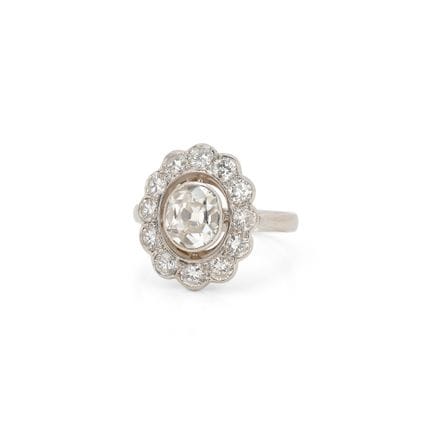 French craftsmanship 
A 750‰ white gold Pompadour 