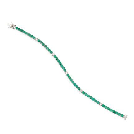 *Contemporary piece 
750‰ white gold line bracelet