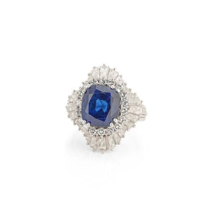 Contemporary Jewelry 
Cocktail ring crafted from 8