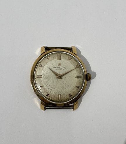 BREITLING
Nr. 5769

Armbanduhr aus 18 Karat Gelbgo