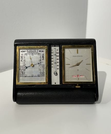 JAEGER 
„8-Tage-Barometer“

Ein Reise-Set bestehen