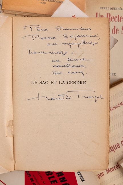 [DEDICATORIAS a Pierre SEJOURNE].

LITERATURA Y PO