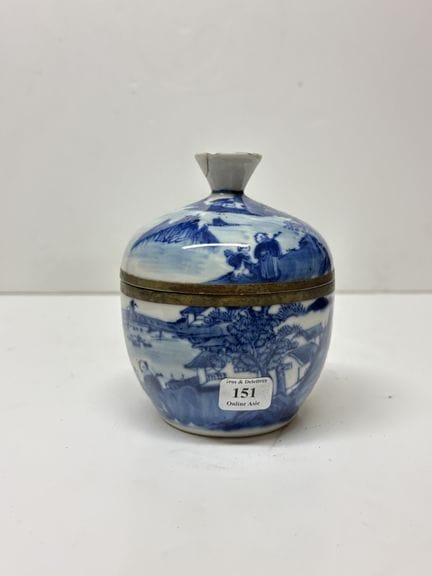 Vietnam, Anfang des 20. Jahrhunderts
Porzellanvase