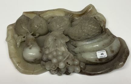 Bedeutende Skulptur aus Jadeit, die eine Banane, e