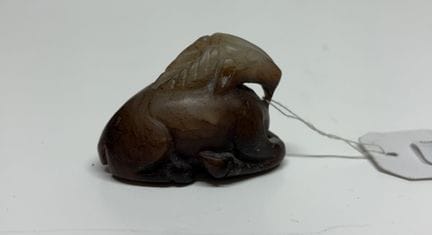 China, 20. Jahrhundert
Figur aus seladonfarbener J