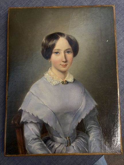 19世纪法国画派，《身着蓝色连衣裙的少女肖像》，布面油画，画面底部签名无法辨认，标注1847年，无画