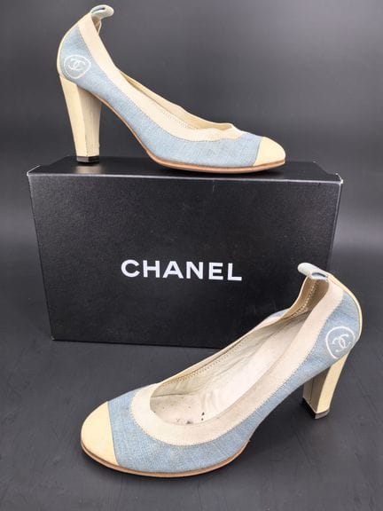 Chanel, ein Paar Pumps, Größe 38