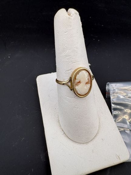 Ring, aus Gold, mit Kamee besetzt, 1,9 g – TDD 60,