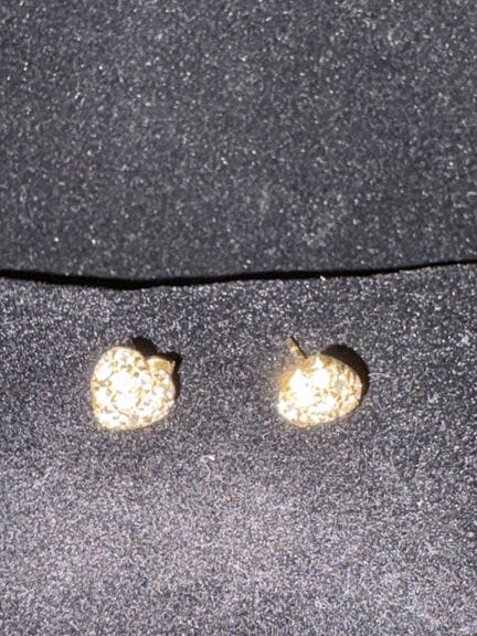 Pair of "Heart" stud earrings, in yellow gold, set