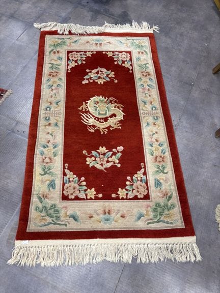 Tappeto cinese, fondo rosso 158 cm x 91 cm ( senza