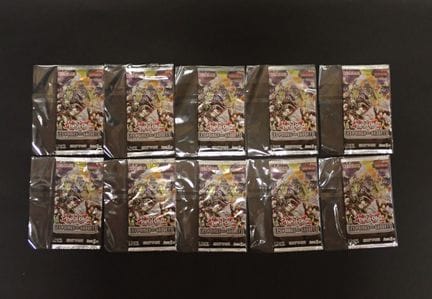 Yu-Gi-Oh!
Contents: Set of 10 booster packs 
Editi