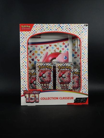 Pokémon Card
Contents: Binder Set
Edition: 151
Lan