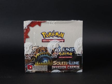 Pokémon Card
Contents: 1 display 
Edition: Crimson