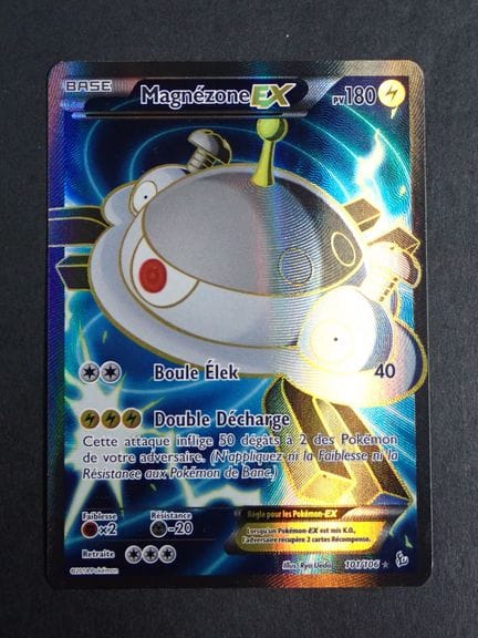 Carta Pokémon 
Contenuto: 1 carta rara Magnézone E
