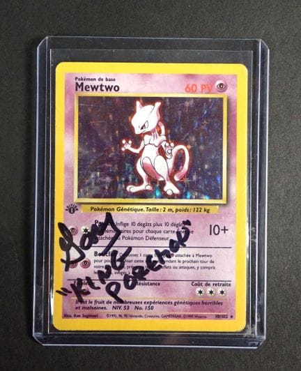 Carta Pokémon 
Contenuto: 1 carta rara Metwo 
Auto