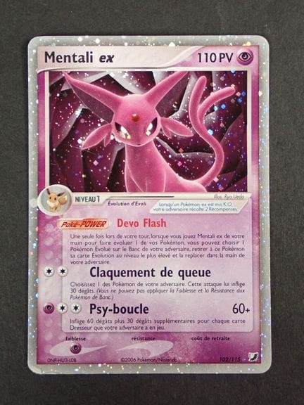 Carta Pokémon 
Contenuto: 1 carta rara Mentali ex
