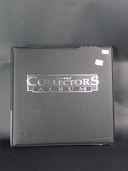 Magic: The Gathering 
Contenido: Varios cientos de