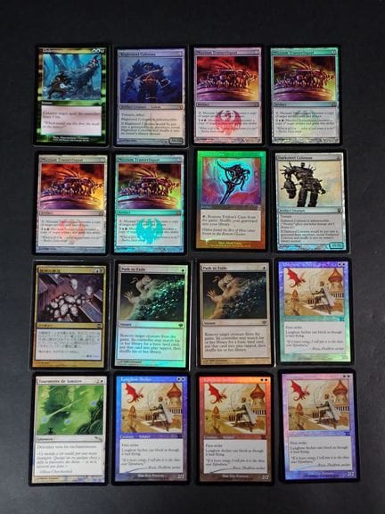 Magic the Gathering 
Contenuto: Set di 16 carte ra