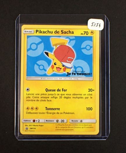 Carta Pokemon
Contenuto: 1 carta Pikachu rara di s