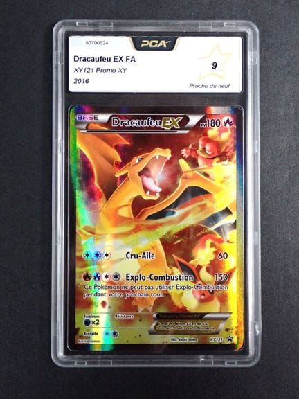Carte Pokemon 
Contenu: 1 carte rare Dracaufeu EX

