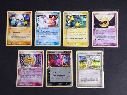 Carte Pokémon 
Contenuto: Set di 7 carte rare, unc