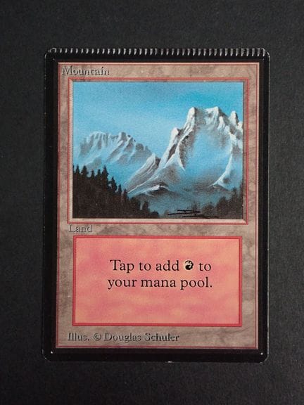 Magic: The Gathering 
Contenuto: 1 carta comune "M