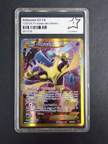 Carta Pokémon 
Contenuto: 1 carta rara Alakazam EX
